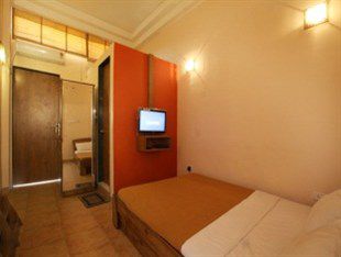 O2 Wellness Club Hotel Pune Exterior photo